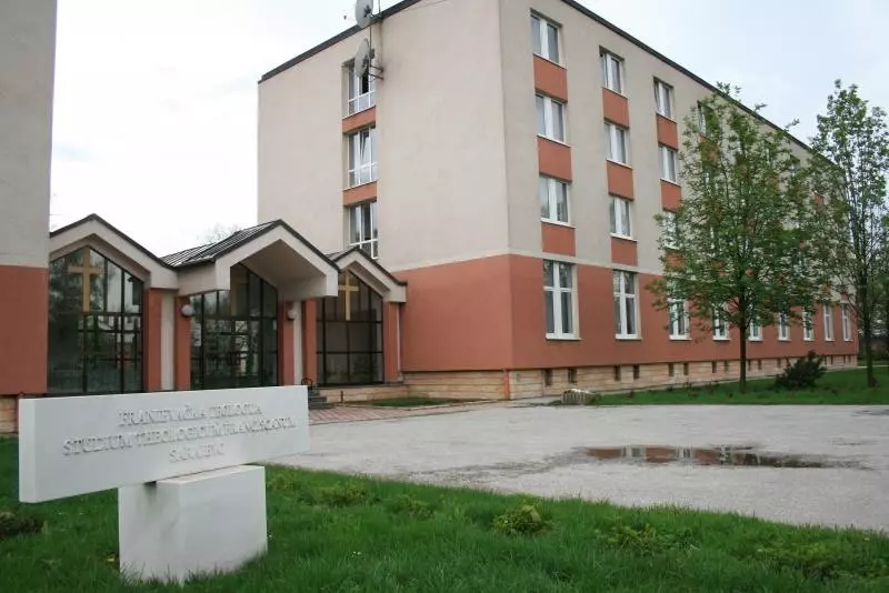 Franjevacki-samostan-Ilidza